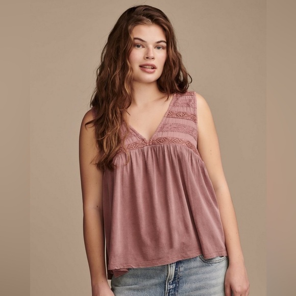 Lucky Brand Tops - NWT Lucky Brand Lace Trim Mix Tunic Tank, size S